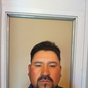 Meet your Posher, Eduardo